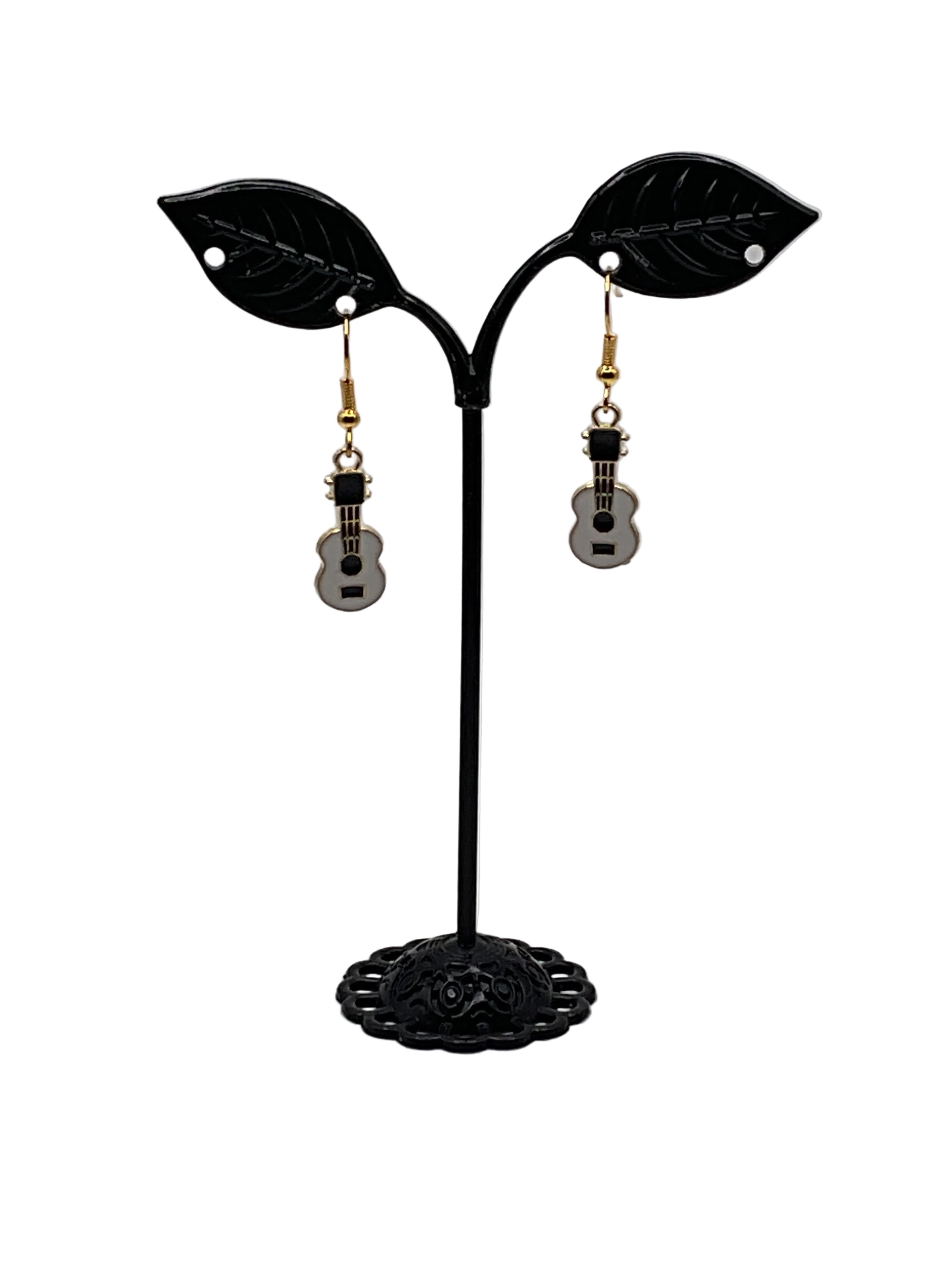 Musical instruments and note earrings